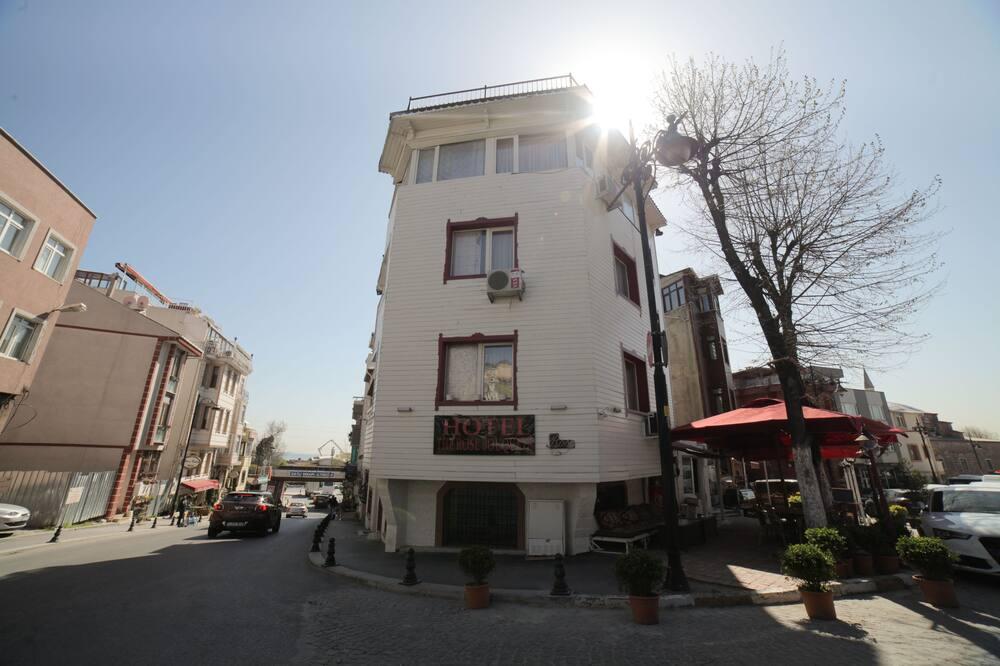 Rose Bouquets Hotel Estambul Exterior foto